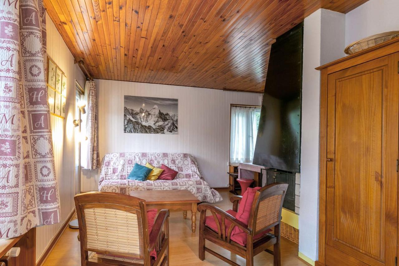 Appartement HYPERCENTRE 35 m avec BALCON et VUE des Aravis à La Clusaz Extérieur photo